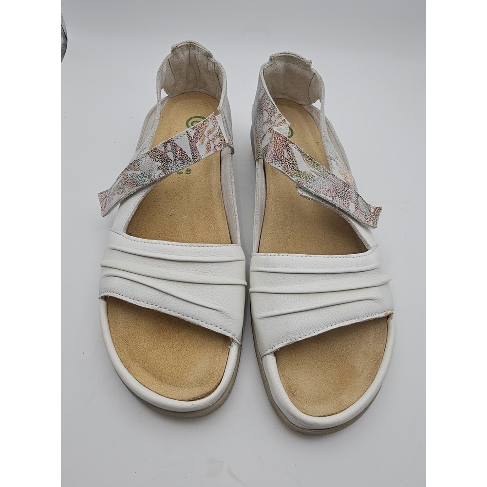 Naot Papaki Sandals Sz 9 White and Floral Pattern Adjustable Strap Comfort Shoe - Picture 2 of 11